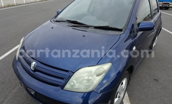 Nunua Imported Toyota IST Bluu Gari ndani ya Dar es Salaam nchini Dar es Salaam Nunua Imported Toyota IST Bluu Gari ndani ya Dar es Salaam nchini Dar es Salaam