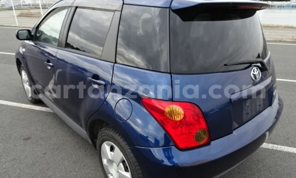 Nunua Imported Toyota IST Bluu Gari ndani ya Dar es Salaam nchini Dar es Salaam Nunua Imported Toyota IST Bluu Gari ndani ya Dar es Salaam nchini Dar es Salaam