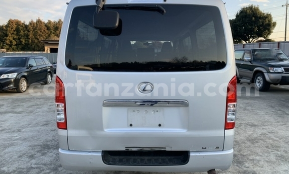 Buy Import Toyota Hiace Silver Car in Dar es Salaam in Dar es Salaam Buy Import Toyota Hiace Silver Car in Dar es Salaam in Dar es Salaam