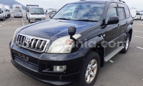 Nunua Imported Toyota Land Cruiser Prado Nyeusi Gari ndani ya Dar es Salaam nchini Dar es Salaam Nunua Imported Toyota Land Cruiser Prado Nyeusi Gari ndani ya Dar es Salaam nchini Dar es Salaam