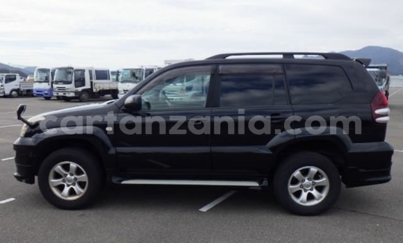 Nunua Imported Toyota Land Cruiser Prado Nyeusi Gari ndani ya Dar es Salaam nchini Dar es Salaam Nunua Imported Toyota Land Cruiser Prado Nyeusi Gari ndani ya Dar es Salaam nchini Dar es Salaam
