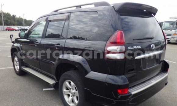 Nunua Imported Toyota Land Cruiser Prado Nyeusi Gari ndani ya Dar es Salaam nchini Dar es Salaam Nunua Imported Toyota Land Cruiser Prado Nyeusi Gari ndani ya Dar es Salaam nchini Dar es Salaam