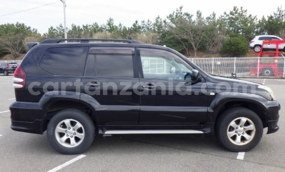 Nunua Imported Toyota Land Cruiser Prado Nyeusi Gari ndani ya Dar es Salaam nchini Dar es Salaam Nunua Imported Toyota Land Cruiser Prado Nyeusi Gari ndani ya Dar es Salaam nchini Dar es Salaam