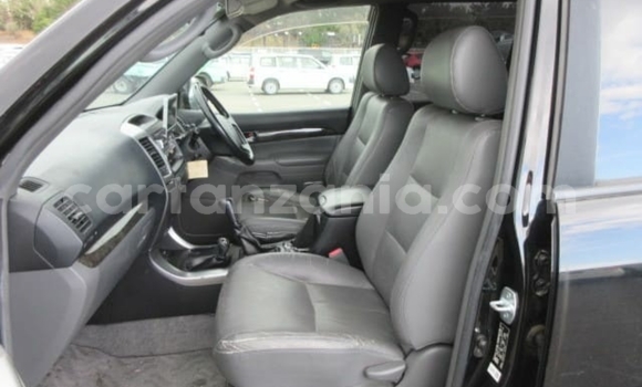 Nunua Imported Toyota Land Cruiser Prado Nyeusi Gari ndani ya Dar es Salaam nchini Dar es Salaam Nunua Imported Toyota Land Cruiser Prado Nyeusi Gari ndani ya Dar es Salaam nchini Dar es Salaam