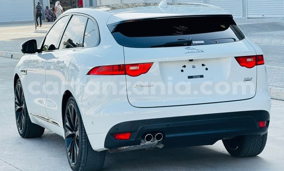 Nunua Imported Jaguar F-Pace Nyeupe Gari ndani ya Dar es Salaam nchini Dar es Salaam Nunua Imported Jaguar F-Pace Nyeupe Gari ndani ya Dar es Salaam nchini Dar es Salaam