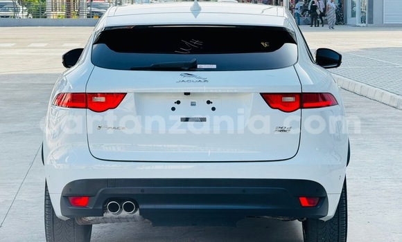 Nunua Imported Jaguar F-Pace Nyeupe Gari ndani ya Dar es Salaam nchini Dar es Salaam Nunua Imported Jaguar F-Pace Nyeupe Gari ndani ya Dar es Salaam nchini Dar es Salaam