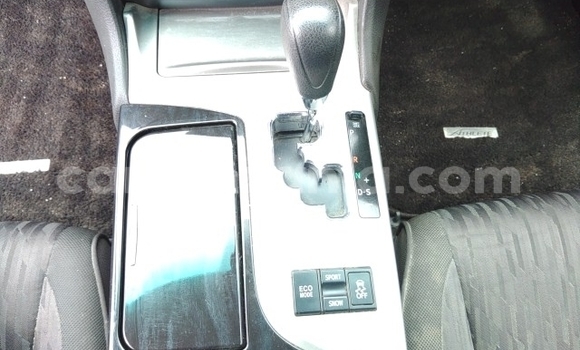 Buy Import Toyota Crown Black Car in Dar es Salaam in Dar es Salaam Buy Import Toyota Crown Black Car in Dar es Salaam in Dar es Salaam