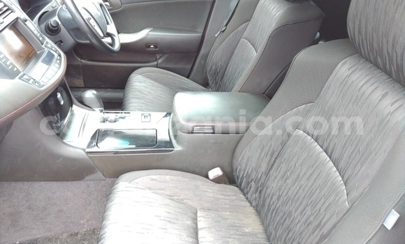 Buy Import Toyota Crown Black Car in Dar es Salaam in Dar es Salaam Buy Import Toyota Crown Black Car in Dar es Salaam in Dar es Salaam