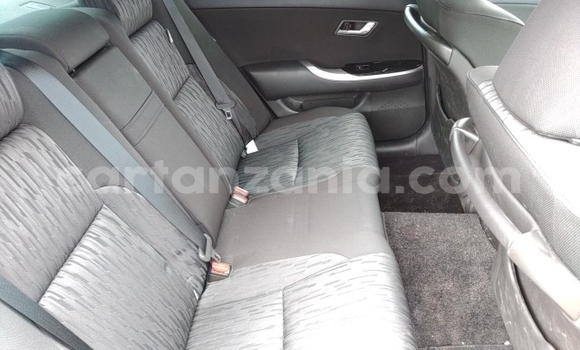 Buy Import Toyota Crown Black Car in Dar es Salaam in Dar es Salaam Buy Import Toyota Crown Black Car in Dar es Salaam in Dar es Salaam