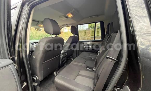 Buy Import Land Rover Discovery Black Car in Dar es Salaam in Dar es Salaam Buy Import Land Rover Discovery Black Car in Dar es Salaam in Dar es Salaam