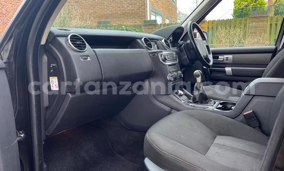 Buy Import Land Rover Discovery Black Car in Dar es Salaam in Dar es Salaam Buy Import Land Rover Discovery Black Car in Dar es Salaam in Dar es Salaam