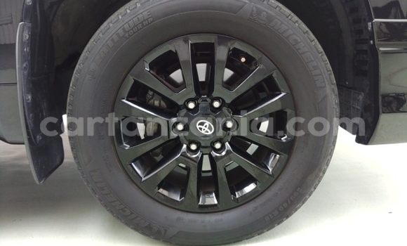 Nunua Imported Toyota Land Cruiser Prado Nyeusi Gari ndani ya Dar es Salaam nchini Dar es Salaam Nunua Imported Toyota Land Cruiser Prado Nyeusi Gari ndani ya Dar es Salaam nchini Dar es Salaam