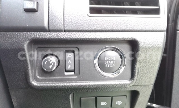 Nunua Imported Toyota Land Cruiser Prado Nyeusi Gari ndani ya Dar es Salaam nchini Dar es Salaam Nunua Imported Toyota Land Cruiser Prado Nyeusi Gari ndani ya Dar es Salaam nchini Dar es Salaam