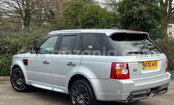 Buy Import Land Rover Range Rover White Car in Dar es Salaam in Dar es Salaam Buy Import Land Rover Range Rover White Car in Dar es Salaam in Dar es Salaam