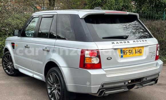 Buy Import Land Rover Range Rover White Car in Dar es Salaam in Dar es Salaam Buy Import Land Rover Range Rover White Car in Dar es Salaam in Dar es Salaam