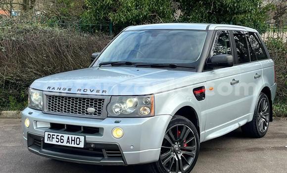 Buy Import Land Rover Range Rover White Car in Dar es Salaam in Dar es Salaam Buy Import Land Rover Range Rover White Car in Dar es Salaam in Dar es Salaam