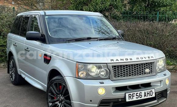Buy Import Land Rover Range Rover White Car in Dar es Salaam in Dar es Salaam Buy Import Land Rover Range Rover White Car in Dar es Salaam in Dar es Salaam
