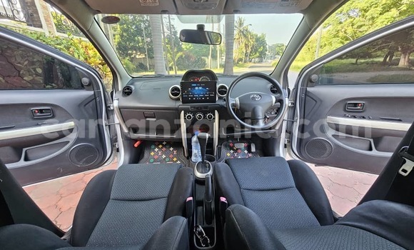 Buy Used Toyota IST Other Car in Dar es Salaam in Dar es Salaam Buy Used Toyota IST Other Car in Dar es Salaam in Dar es Salaam