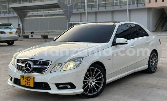 Buy Used Mercedes-Benz E-Classe Other Car in Bahi in Dodoma