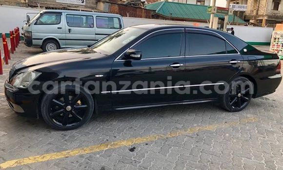 Buy Used Toyota Crown Black Car in Dar es Salaam in Dar es Salaam Buy Used Toyota Crown Black Car in Dar es Salaam in Dar es Salaam