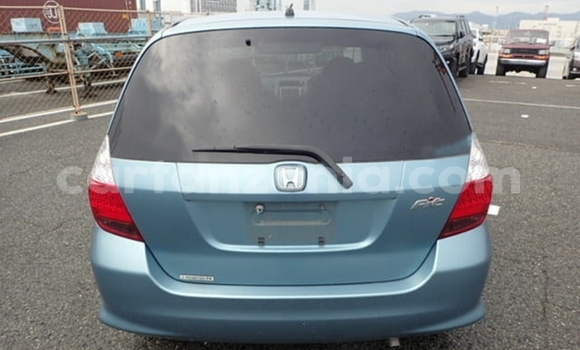Nunua Imported Honda FIT Bluu Gari ndani ya Dar es Salaam nchini Dar es Salaam Nunua Imported Honda FIT Bluu Gari ndani ya Dar es Salaam nchini Dar es Salaam