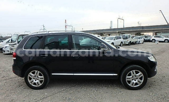 Nunua Ilio tumika Volkswagen Touareg Nyeusi Gari ndani ya Dar es Salaam nchini Dar es Salaam Nunua Ilio tumika Volkswagen Touareg Nyeusi Gari ndani ya Dar es Salaam nchini Dar es Salaam