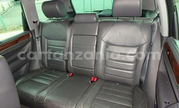 Nunua Ilio tumika Volkswagen Touareg Nyeusi Gari ndani ya Dar es Salaam nchini Dar es Salaam Nunua Ilio tumika Volkswagen Touareg Nyeusi Gari ndani ya Dar es Salaam nchini Dar es Salaam