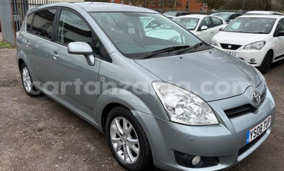 Buy Import Toyota Corolla Verso Silver Car in Dar es Salaam in Dar es Salaam