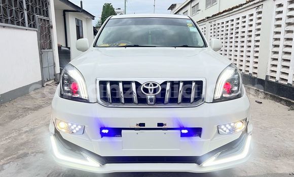 Buy Used Toyota Prado White Car in Dar es Salaam in Dar es Salaam