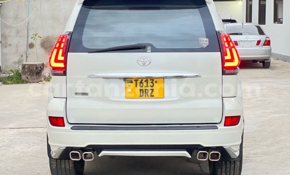 Buy Used Toyota Prado White Car in Dar es Salaam in Dar es Salaam Buy Used Toyota Prado White Car in Dar es Salaam in Dar es Salaam