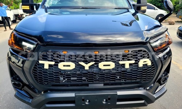 Buy Used Toyota Hilux Black Car in Dar es Salaam in Dar es Salaam Buy Used Toyota Hilux Black Car in Dar es Salaam in Dar es Salaam
