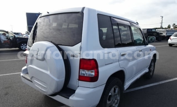 Buy Import Mitsubishi Pajero iO White Car in Dar es Salaam in Dar es Salaam Buy Import Mitsubishi Pajero iO White Car in Dar es Salaam in Dar es Salaam