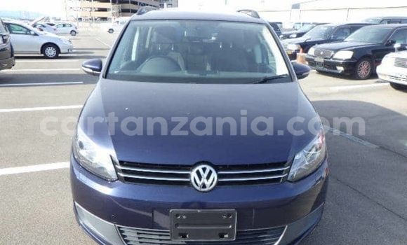 Nunua Imported Volkswagen Touran Bluu Gari ndani ya Dar es Salaam nchini Dar es Salaam Nunua Imported Volkswagen Touran Bluu Gari ndani ya Dar es Salaam nchini Dar es Salaam