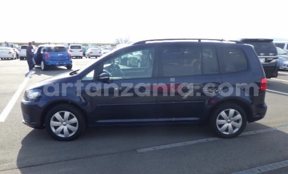 Buy Import Volkswagen Touran Blue Car in Dar es Salaam in Dar es Salaam Buy Import Volkswagen Touran Blue Car in Dar es Salaam in Dar es Salaam