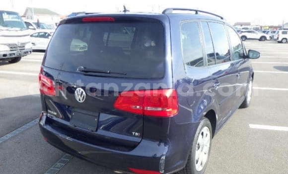 Buy Import Volkswagen Touran Blue Car in Dar es Salaam in Dar es Salaam Buy Import Volkswagen Touran Blue Car in Dar es Salaam in Dar es Salaam