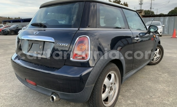 Nunua Ilio tumika Mini Cooper Nyeusi Gari ndani ya Dar es Salaam nchini Dar es Salaam Nunua Ilio tumika Mini Cooper Nyeusi Gari ndani ya Dar es Salaam nchini Dar es Salaam