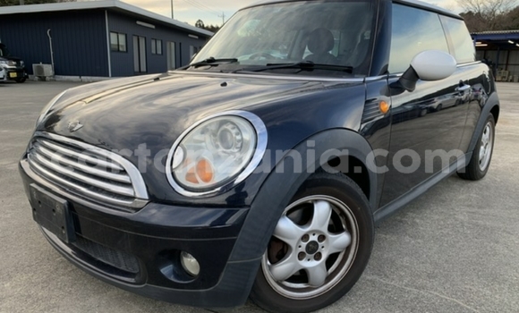 Nunua Ilio tumika Mini Cooper Nyeusi Gari ndani ya Dar es Salaam nchini Dar es Salaam Nunua Ilio tumika Mini Cooper Nyeusi Gari ndani ya Dar es Salaam nchini Dar es Salaam