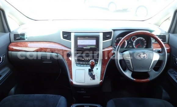 Nunua Imported Toyota Vellfire Nyeusi Gari ndani ya Dar es Salaam nchini Dar es Salaam Nunua Imported Toyota Vellfire Nyeusi Gari ndani ya Dar es Salaam nchini Dar es Salaam