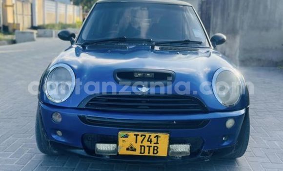 Buy Used Mini Cooper Blue Car in Bariadi in Simiyu