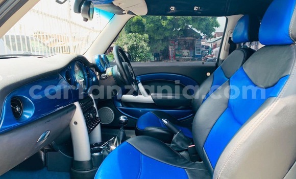 Buy Used Mini Cooper Blue Car in Bariadi in Simiyu Buy Used Mini Cooper Blue Car in Bariadi in Simiyu