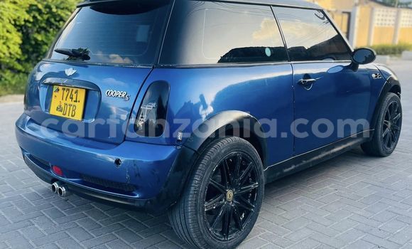 Buy Used Mini Cooper Blue Car in Bariadi in Simiyu Buy Used Mini Cooper Blue Car in Bariadi in Simiyu