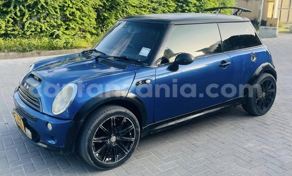 Buy Used Mini Cooper Blue Car in Bariadi in Simiyu Buy Used Mini Cooper Blue Car in Bariadi in Simiyu