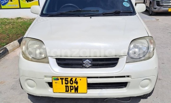 Nunua Ilio tumika Suzuki Kei Nyeupe Gari ndani ya Bahi nchini Dodoma