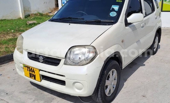 Buy Used Suzuki Kei White Car in Bahi in Dodoma Buy Used Suzuki Kei White Car in Bahi in Dodoma