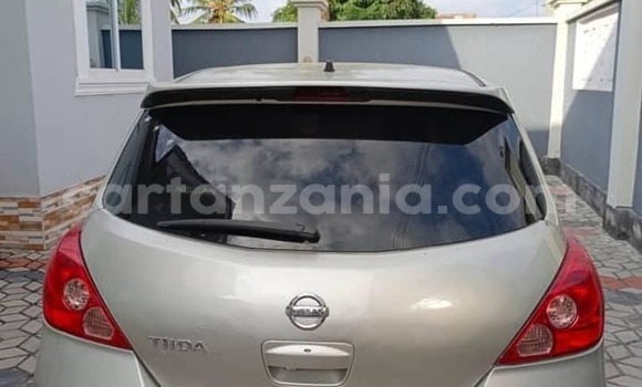 Buy Used Nissan Tiida Other Car in Bagamoyo in Pwani Buy Used Nissan Tiida Other Car in Bagamoyo in Pwani