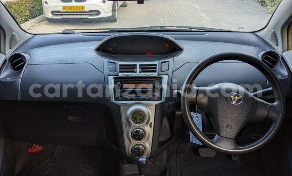 Buy Used Toyota Vitz White Car in Bahi in Dodoma Buy Used Toyota Vitz White Car in Bahi in Dodoma