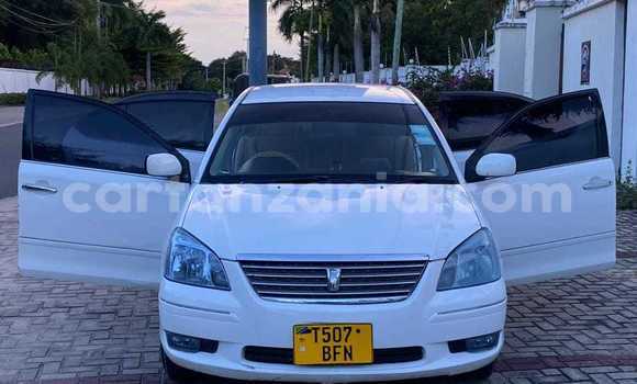 Nunua Ilio tumika Toyota Premio Nyeupe Gari ndani ya Bagamoyo nchini Pwani
