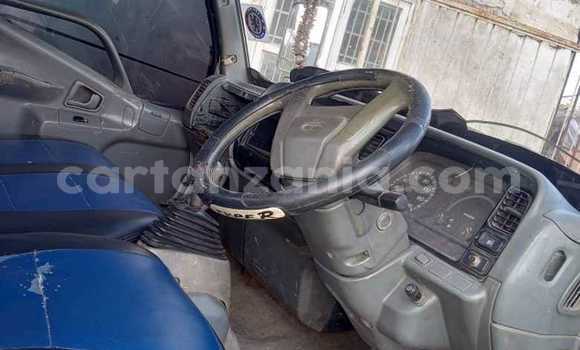 Nunua Ilio tumika Ford AEV AMBULANCE Nyeupe Lori ndani ya Bahi nchini Dodoma Nunua Ilio tumika Ford AEV AMBULANCE Nyeupe Lori ndani ya Bahi nchini Dodoma