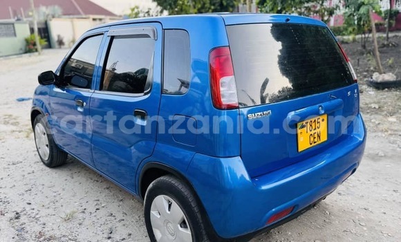 Nunua Ilio tumika Suzuki Swift Bluu Gari ndani ya Bagamoyo nchini Pwani Nunua Ilio tumika Suzuki Swift Bluu Gari ndani ya Bagamoyo nchini Pwani