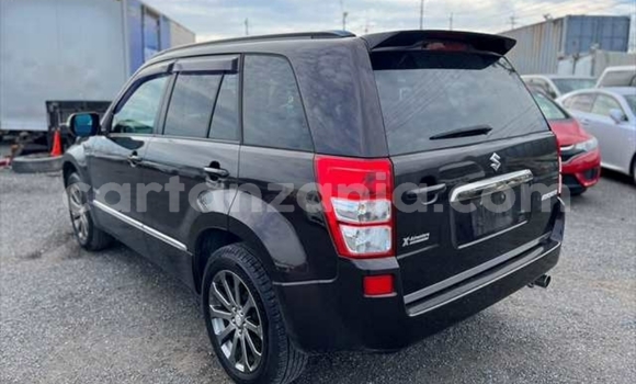 Nunua Imported Suzuki Escudo Brown Gari ndani ya Dar es Salaam nchini Dar es Salaam Nunua Imported Suzuki Escudo Brown Gari ndani ya Dar es Salaam nchini Dar es Salaam